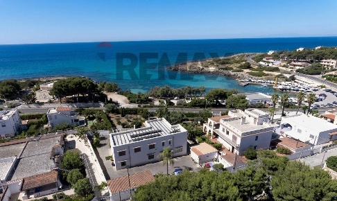 Foto Villa unifamiliare in litoranea salentina 5199, Leporano di 455 m²