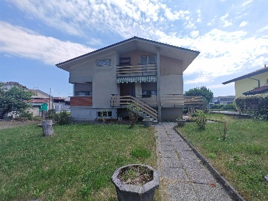 Foto Casa indipendente a Udine Cussignacco - Paparotti di 130 m² in vendita
