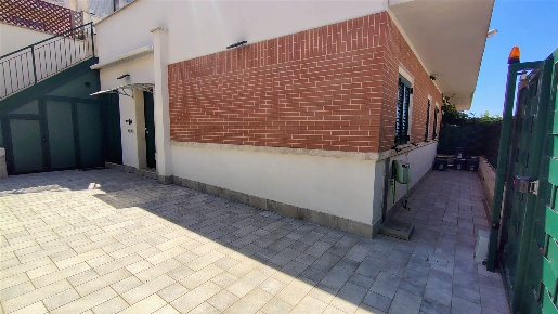 Foto Casa indipendente a Nettuno Centro di 110 m² con 4 locali in vendita