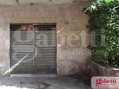 Foto Box in Via Borgo Umberto 78, Corchiano Centro di 35 m² in vendita