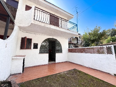 Foto Villa a schiera in Villaggio Bussento, Roccagloriosa di 42 m²