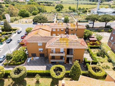 Foto Appartamento in Via carso 38, Cecina Cecina Centro di 49 m² in vendita