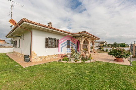 Foto Villa singola in via stromboli, Aprilia Campo di Carne - Pantanelle