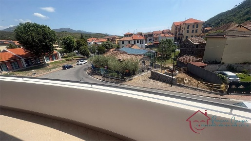 Foto Appartamento in VIA MOLINETTO, Villanova d'Albenga Centro di 55 m²