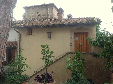 Foto Appartamento a Palaia di 116 m² con 4 locali in vendita