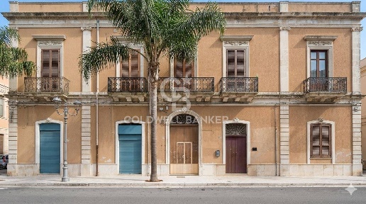 Foto Appartamento in Corso Roma 97, Brindisi Centro Storico di 142 m²