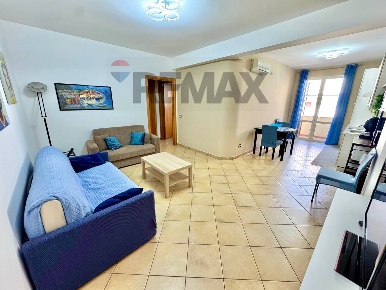 Foto Appartamento in Via Archimede 147, Terrasini Centro di 55 m²
