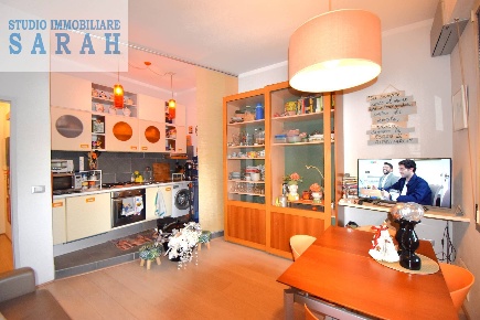 Foto Appartamento in via sauro, Viareggio di 60 m² con 3 locali in vendita