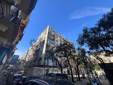 Foto Appartamento in Via Alessandro Manzoni 93, Bari Libertà di 100 m²