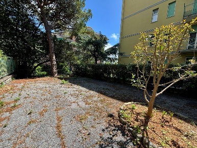 Foto Appartamento in Via Stefano Turr 3, Genova Quarto di 170 m² in vendita