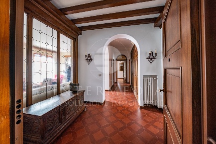 Foto Appartamento in Via Quarto dei Mille, Brescia di 162 m² con 4 locali