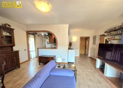 Foto Appartamento in 3 Km dal centro, Teramo Centro di 87 m² con 3 locali