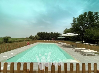 Foto Casa indipendente a Ravenna di 300 m² con 10 locali in vendita