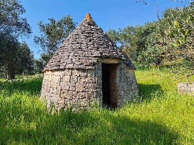 Foto Trullo a Locorotondo di 9 m² con 1 locali in vendita