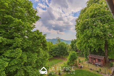 Foto Villa unifamiliare a San Marcello Piteglio di 602 m² con 19 locali