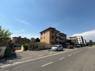 Foto Box a Villasanta di 25 m² con 1 locali in vendita