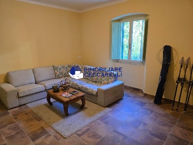 Foto Casa indipendente a Massa San Carlo - Antona di 160 m² con 6 locali