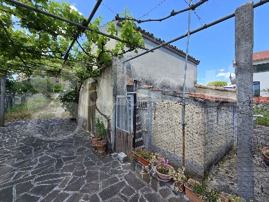 Foto Terreno residenziale in Viale 3 Marzo 1970 snc, Isernia Centro