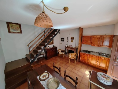 Foto Appartamento in Via Dante Alighieri, Maenza di 80 m² con 3 locali