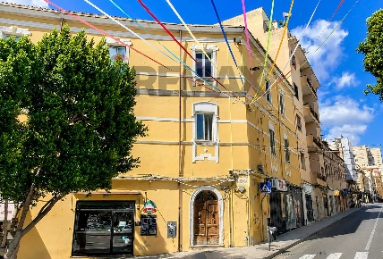 Foto Appartamento in VIA EMICICLO GARIBALDI 8, Sassari Centro Storico