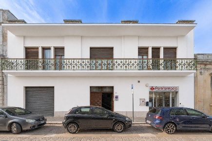 Foto Casa indipendente in Via Salvatore Trinchese 13, Martano di 430 m²