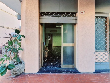 Foto Magazzino in Via Tacito, Ventimiglia di 46 m² con 2 locali in vendita