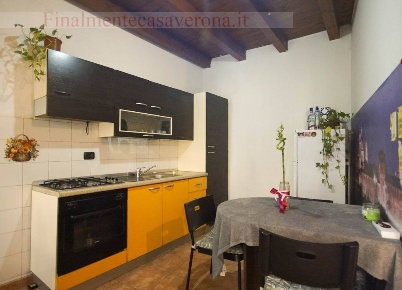 Foto Appartamento in Via Cavalchina 18, Verona Santa Lucia - Golosine