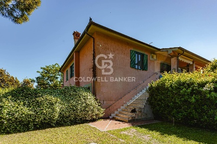 Foto Rustico in Strada Vicinale dei Pinalti, Orbetello di 120 m² in vendita