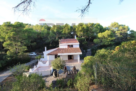 Foto Villa unifamiliare in Località Bellavista snc, Carloforte di 126 m²