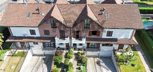 Foto Villa a schiera in Via Maestri del Lavoro 42, Olgiate Olona di 177 m²