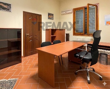 Foto Laboratorio in Via Tosco Romagnola Nord 62, Montelupo Fiorentino