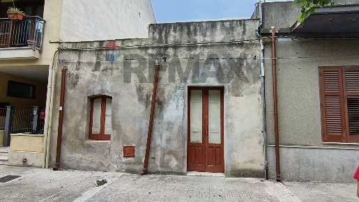 Foto Casa indipendente in Via Vespri 313, Valderice Centro di 87 m²