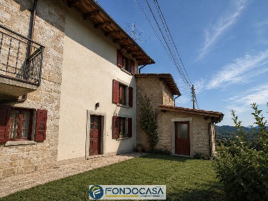 Foto Casa indipendente a Monticelli Brusati Parmezzana Calzana di 105 m²