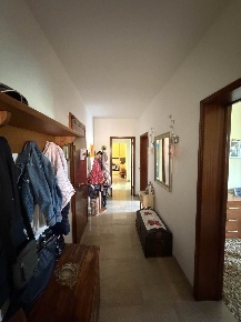 Foto Appartamento in via Alfonso Casoli 48, Modena San Cataldo di 131 m²