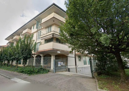 Foto Garage in via san francesco d'assisi 10, Arcore Centro di 14 m²