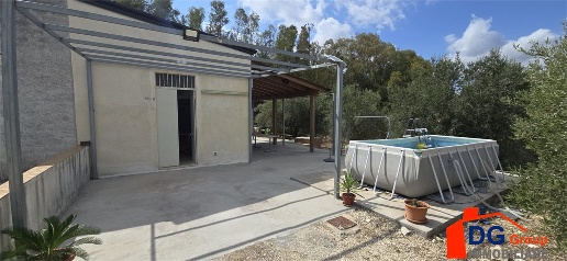 Foto Casa indipendente a Alcamo Alcamo Marina di 2060 m² con 3 locali