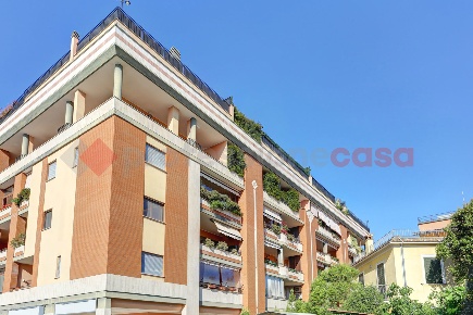 Foto Appartamento in Via Milazzo 95, Latina Centro di 80 m² con 3 locali
