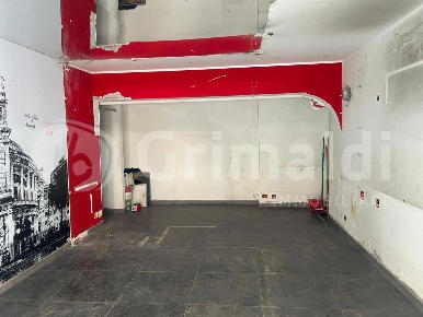Foto Magazzino in Via Isidoro La Lumia 7, Palermo di 25 m² in affitto