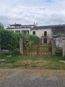 Foto Appartamento in Via Foresta 13, Cervaro di 119 m² con 3 locali