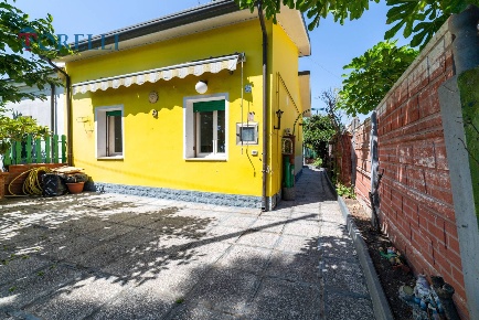 Foto Villa a schiera a Cervia di 88 m² con 3 locali in vendita