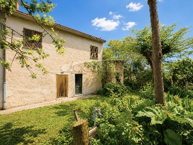 Foto Villa unifamiliare a Senigallia di 90 m² con 4 locali in vendita