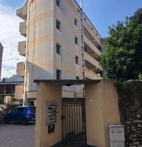 Foto Appartamento a Como Borghi di 89 m² con 4 locali in vendita