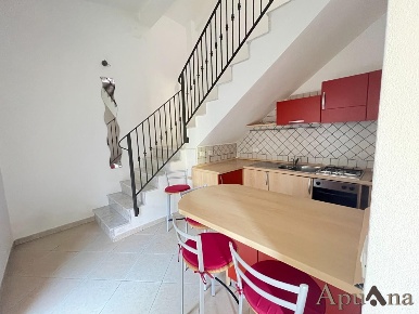 Foto Appartamento a Massa Centro di 50 m² con 3 locali in vendita