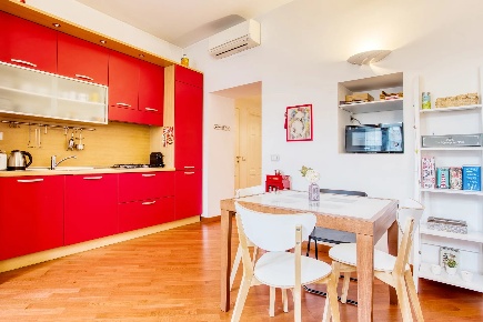 Foto Appartamento in Via Maestri Campionesi 3, Milano Cadore con 3 locali