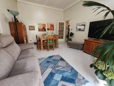 Foto Appartamento in via marsala, Ragusa Centro di 90 m² con 4 locali