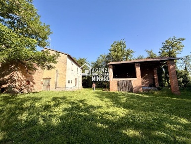 Foto Rustico in VIA CANALETTA, Faenza di 443 m² con 6 locali in vendita