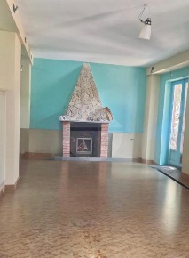 Foto Rustico in LOCALITA' PIETRARA, Capranica Centro di 252 m² con 9 locali
