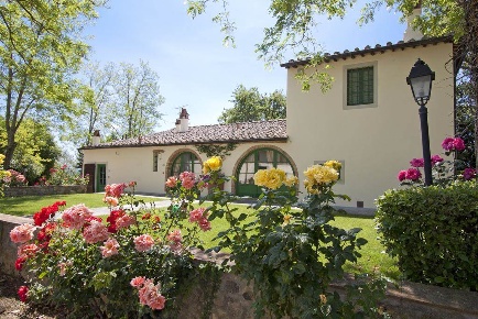 Foto Villa unifamiliare a Barberino Tavarnelle di 270 m² con 8 locali
