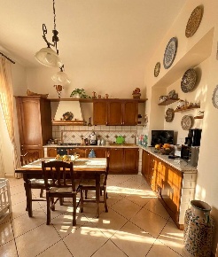 Foto Appartamento in VIA DE GASPERI, Agrigento di 167 m² con 8 locali