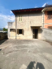 Foto Villa a schiera in Via Pradaccio 1, Massa Cinque Vie di 55 m²